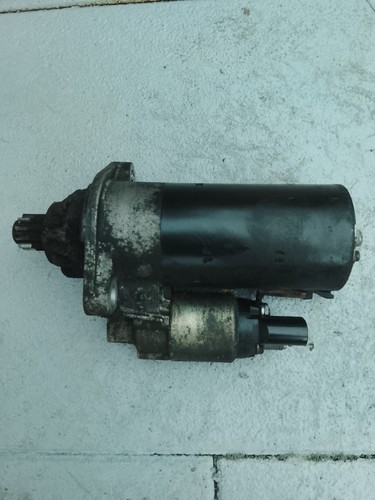 Anlasser Starter VW T5 Multivan BJ 2009  2.5TDI 131 PS