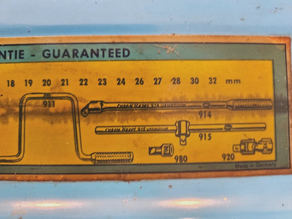 Vintage Hazet 905 Ratchet Socket Set Volkswagen Porsche Chrom Vanadium Germany - Image 4 of 4