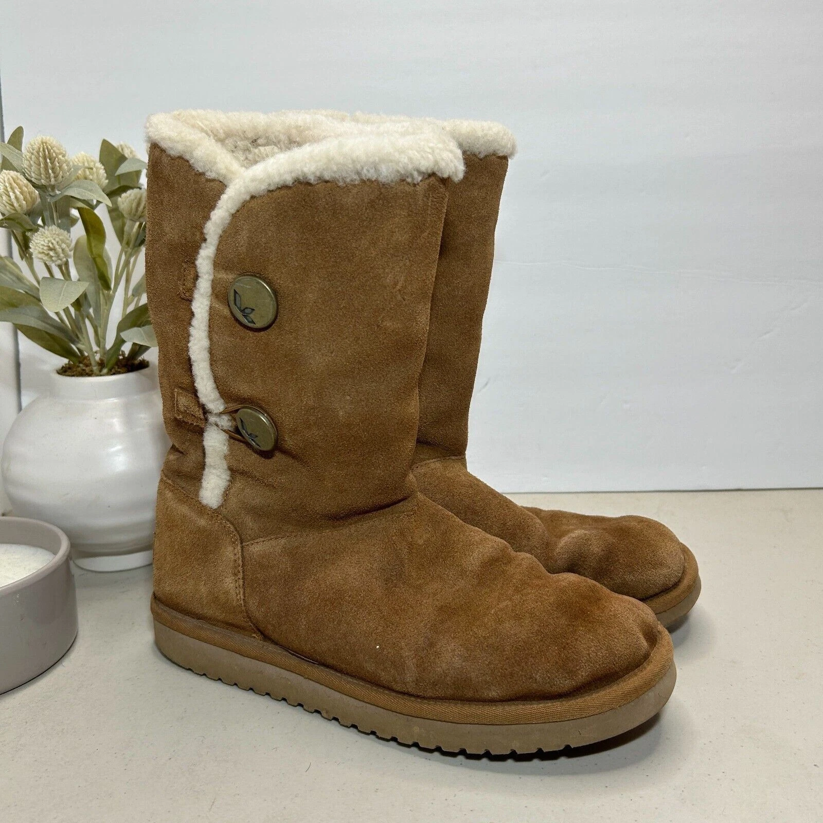 Stivali Koolaburra by UGG Kinslei alti marroni pelle di pecora scamosciata 1096409 donna US 8