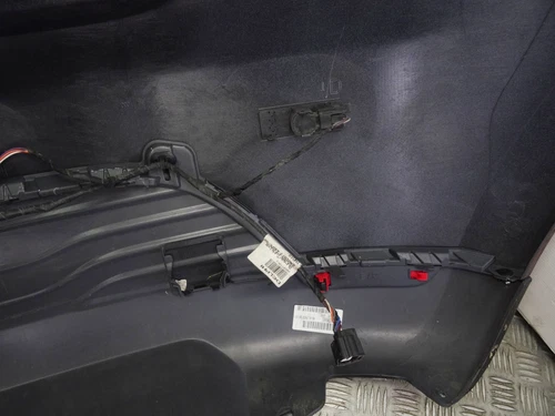 Paragolpes Trasero para RENAULT CLIO IV Dynamique 2014 208509 - Imagen 8 de 13