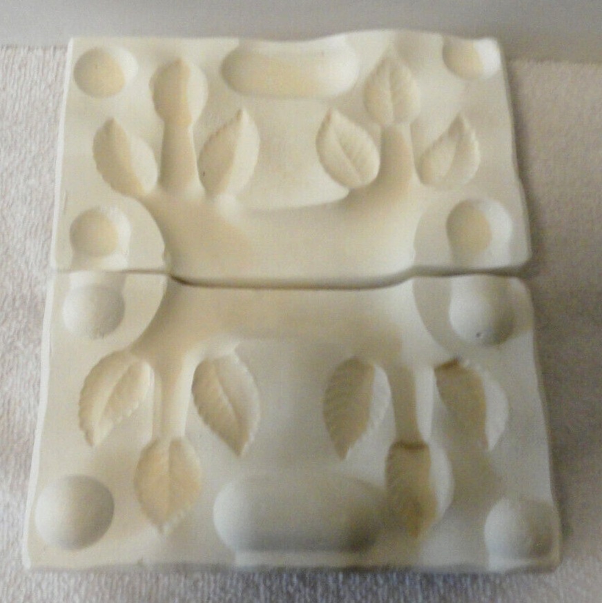 CERAMIC SLIP CASTING MOLD H1349 Leaves Unnamed Maker Leaves abt 1 x 1 1