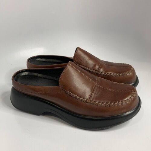 Mudd Brown Clogs for Women