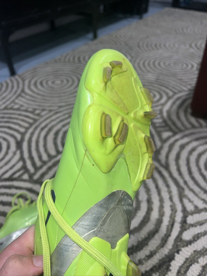 nike mercurial talaria iv