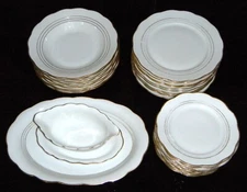 Vintage MCM Gold Trimmed Mitterteich M Bavaria #12053 Fine Porcelain Dinnerware