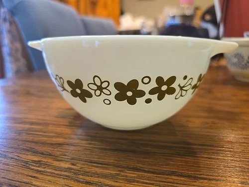 Vintage Pyrex 441 Spring Blossom Crazy Daisy Cinderella Mixing Bowl 1-1/2 PT 6"