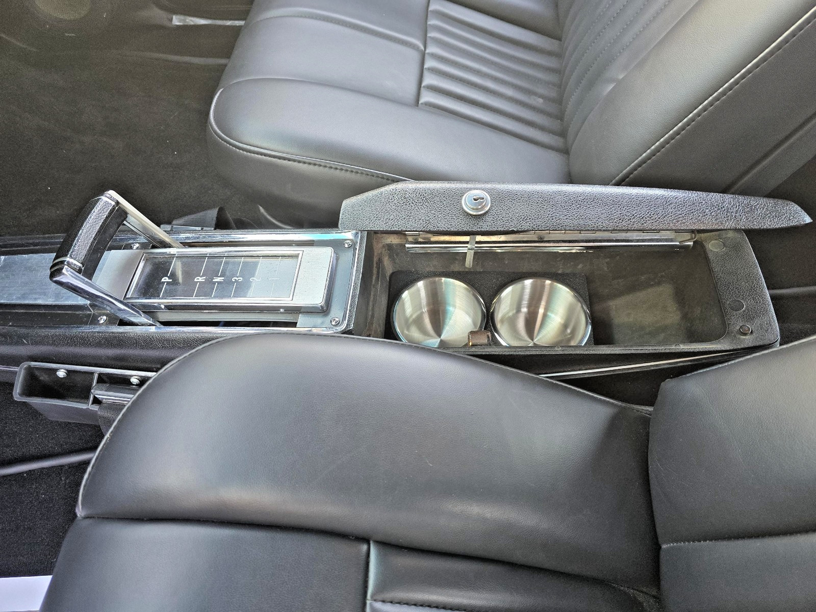 1968-1972 CHEVELLE- El Camino drink holder for center console