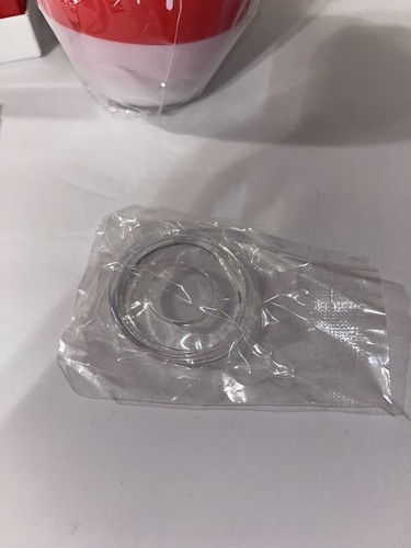 Candy Lipz Original Lip Plumping Tool Device Enhancer For Quick Lip Plumping NIB - Picture 3 of 13