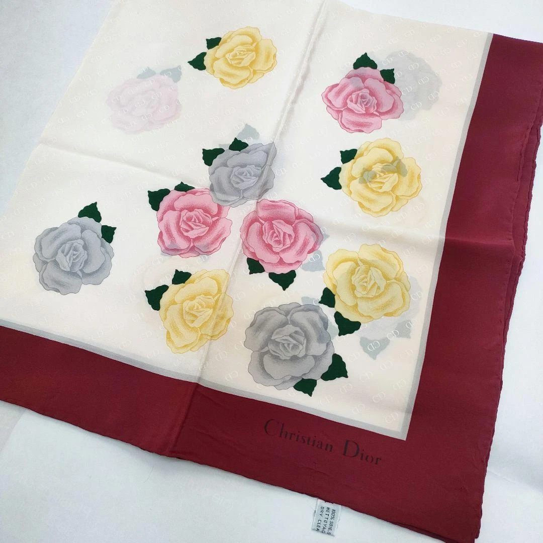 Christian Dior grande écharpe 85 cm 33