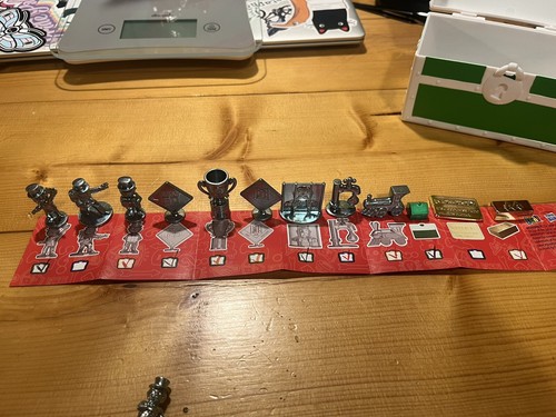 Monopoly Surprise Exclusive Tokens And Community Chest Series 1 Complete Set - Picture 2 of 10