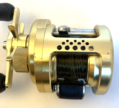 Shimano 01 CALCUTTA CONQUEST 101 Left Bait Casting Reel From JAPAN