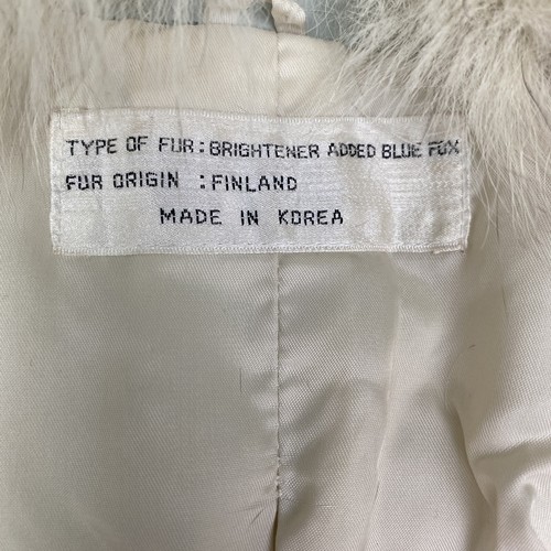 Vintage Women Size 6 Blue Fox Fur Coat Cream Off White Brightened Korea Finland - Picture 8 of 8