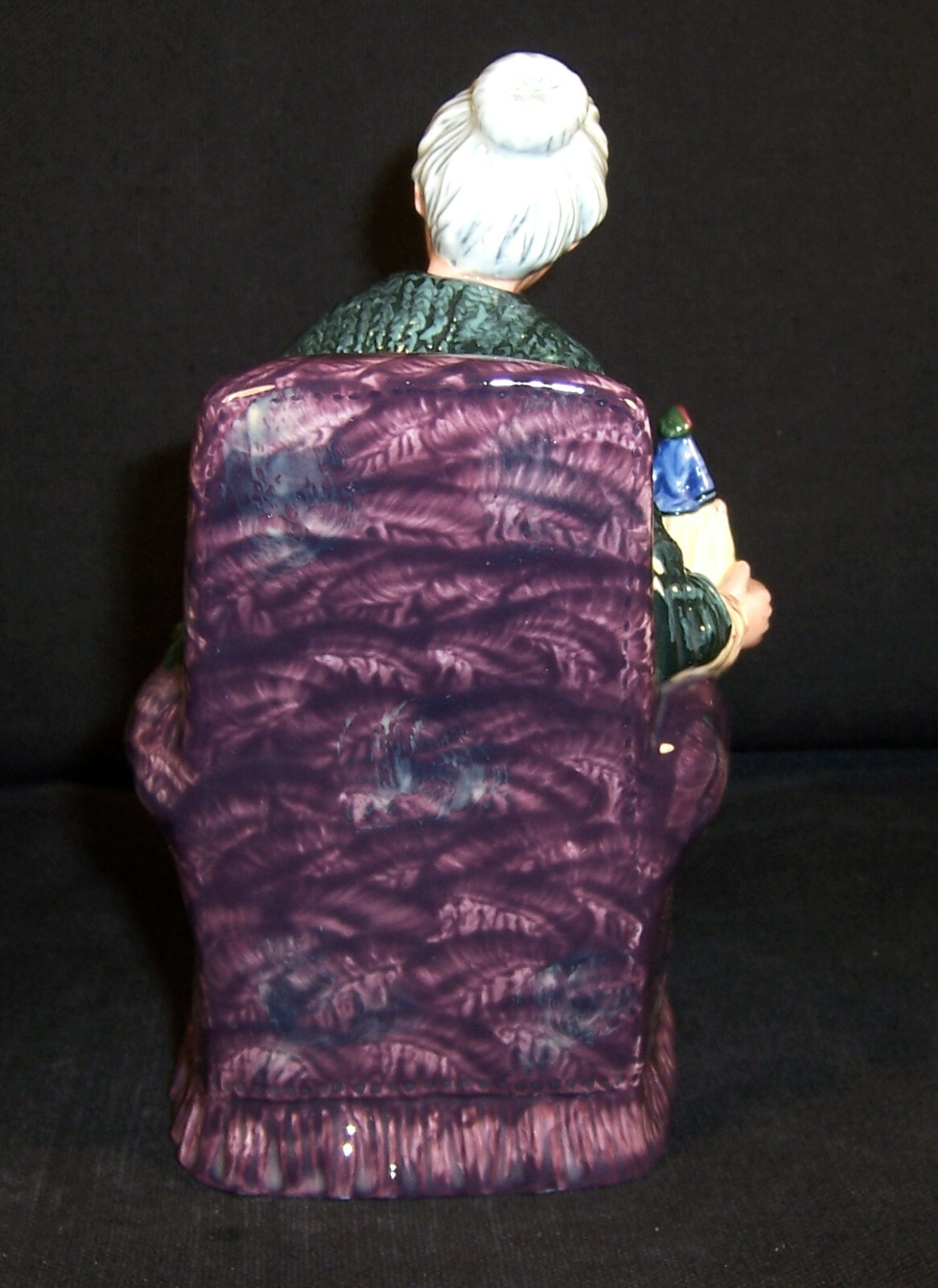 HN2942 Royal Doulton Figurine Prized Possessions RDICC eBay