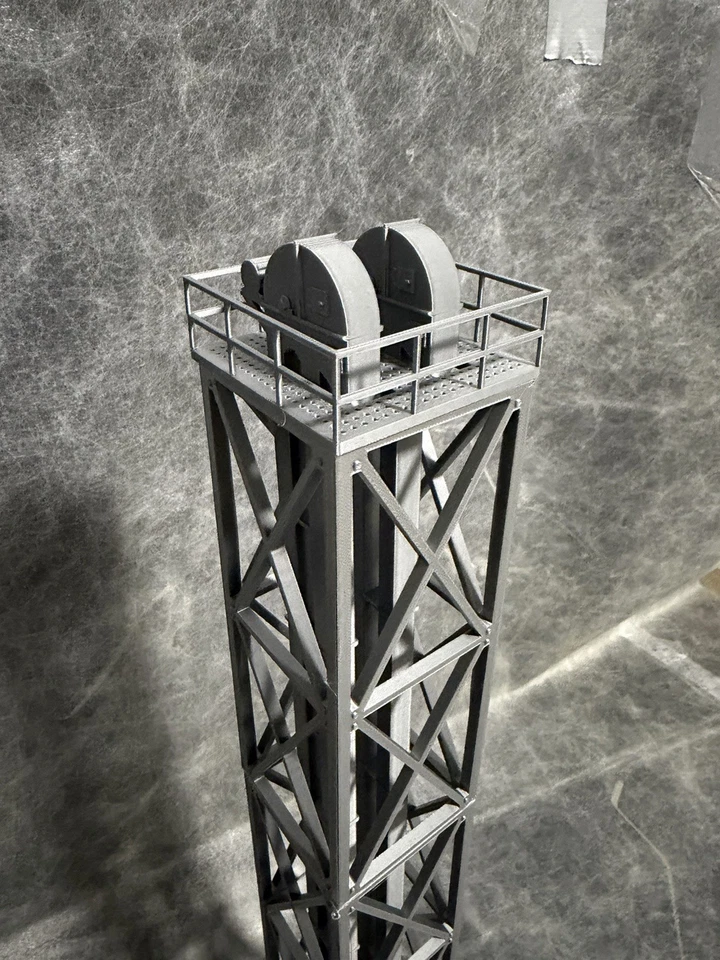 1/64 Grain Elevator Leg Tower - Image 3 of 4