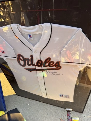 Brooks Robinson Autographed Baltimore Orioles Jersey MLB Alumni Authenticated