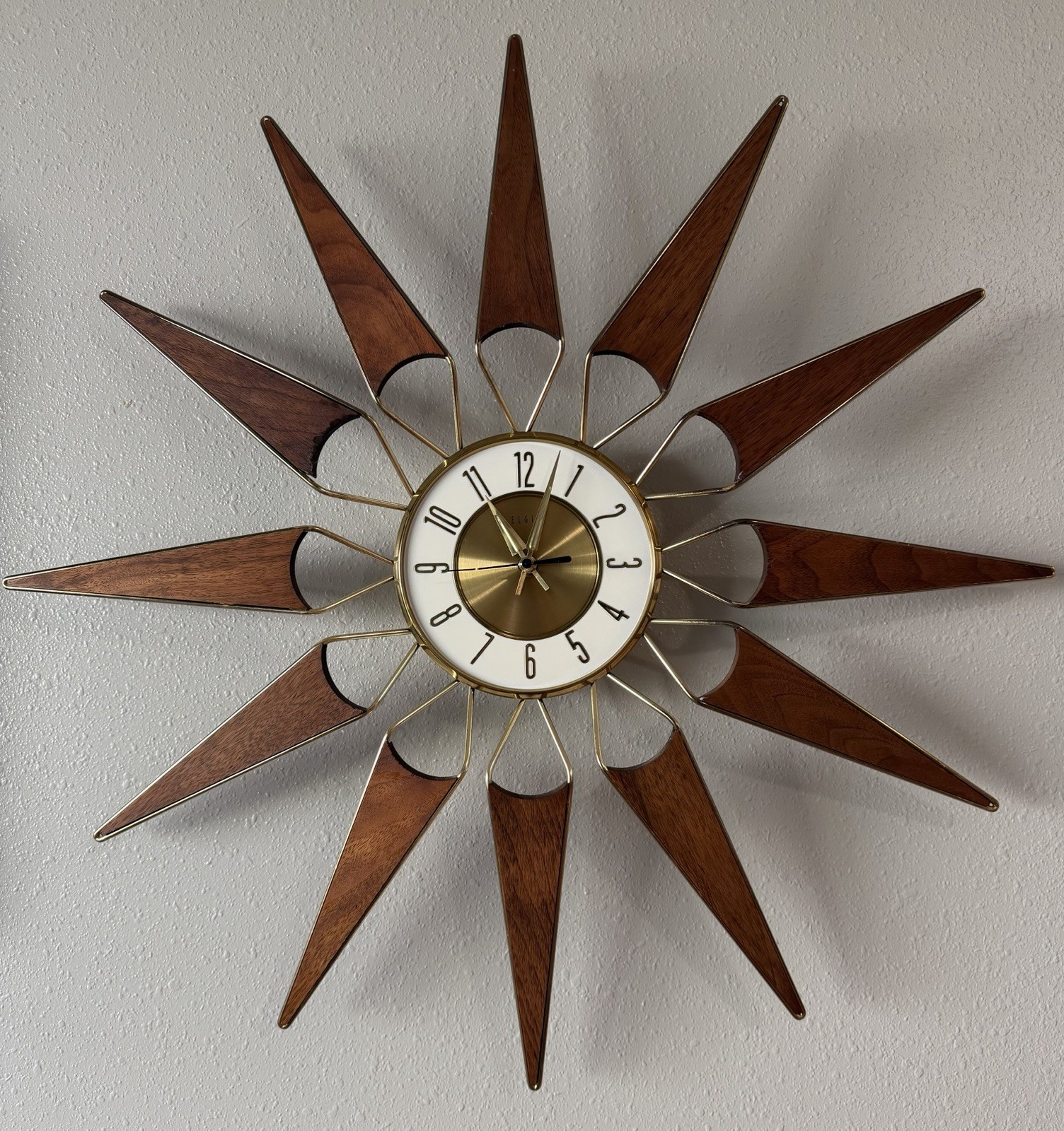 Vintage Elgin 28” Sunburst Wall Clock 1960's Wood/Gold~Beautiful Piece