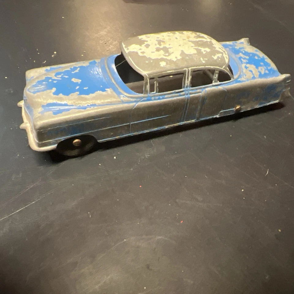 Cadillac 62 1954 TootsieToy 4 puertas "raro Foto 3 de 4