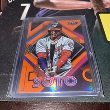 Topps Fire Orange Juan Soto Base SP/299 Nationals Padres All Star 