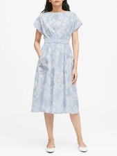 Banana Republic Poplin Fit-and-Flare Dress,Light Blue Stripe SIZE S  #555102 T09