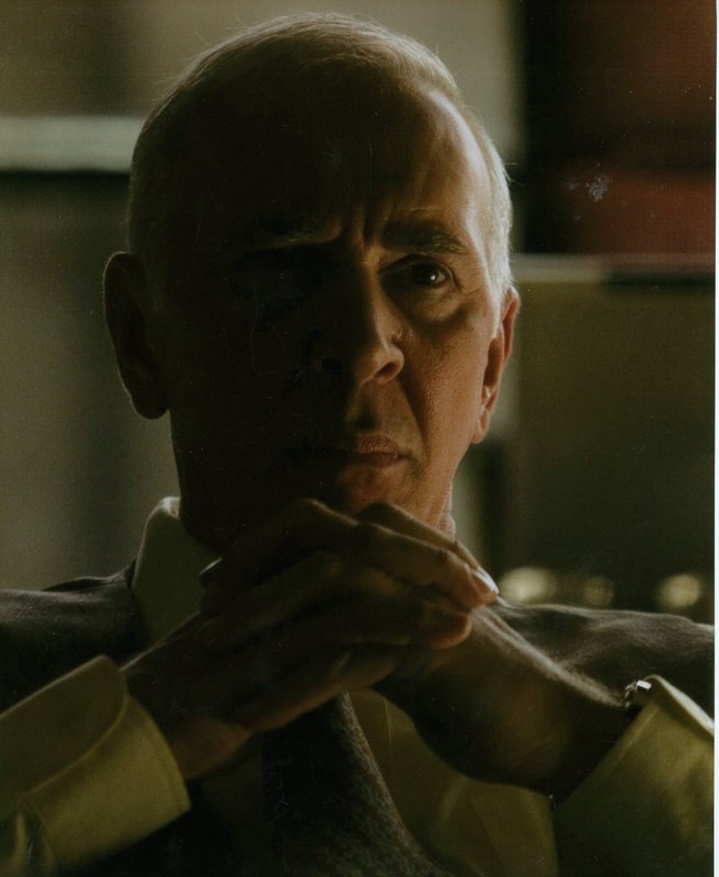 Frank Langella 8x10 color photo