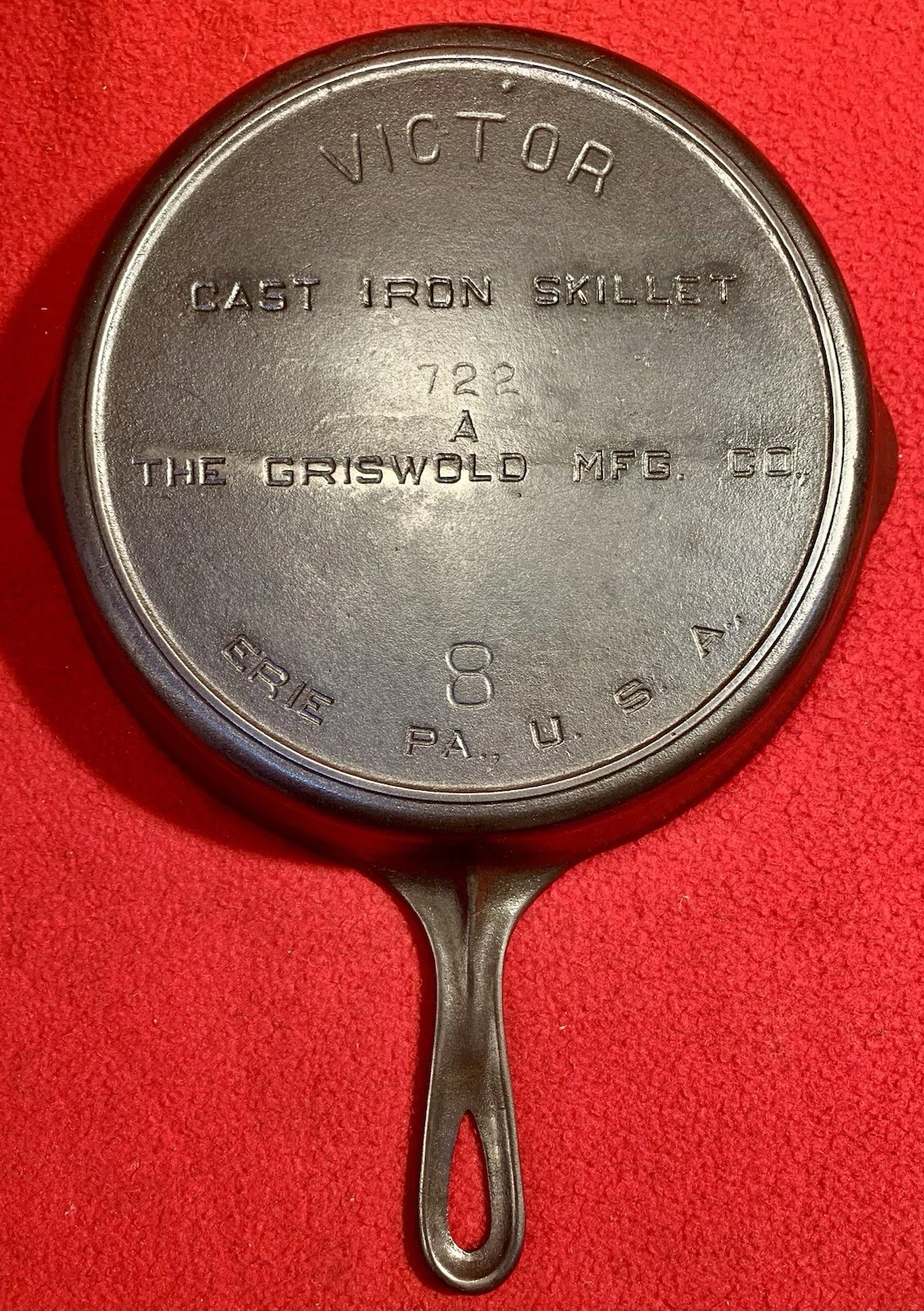 Griswold VICTOR Cast Iron Size 8 Skillet