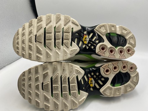 Size 9 Nike Air Max Plus White Neon Metallic Silver Women’s Shoes DN6997-100 - Picture 13 of 13