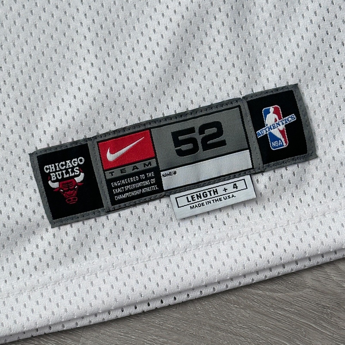 Pro Cut Luol Deng Chicago Bulls Jersey 52 +4 Nike Autograph Pro Cut Luol Deng Chicago Bulls Jersey 52 +4 Nike Autograph