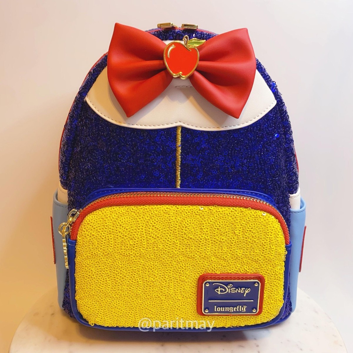 Loungefly Exclusive Snow White Princess Sequin Series Mini  display picture 2