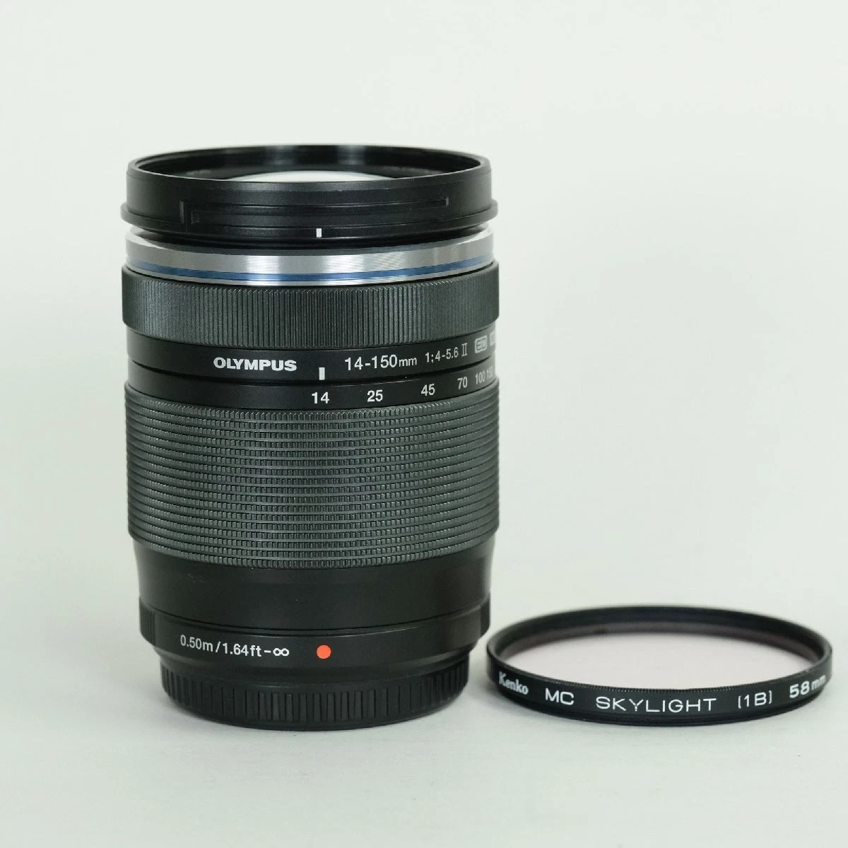 Olympus E.Zuiko Auto-T 150mm F/4 pour Olympus Pen demi-format