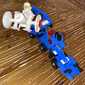 Vintage LEGO Space #6883 and #6884 Terrestrial Rover & Aero Module
