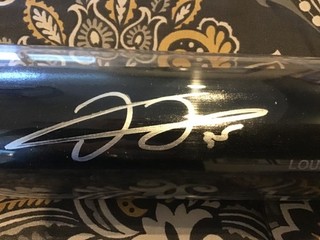 Frank Thomas autographed Frank baseball Bat Chicago White Sox in a tube