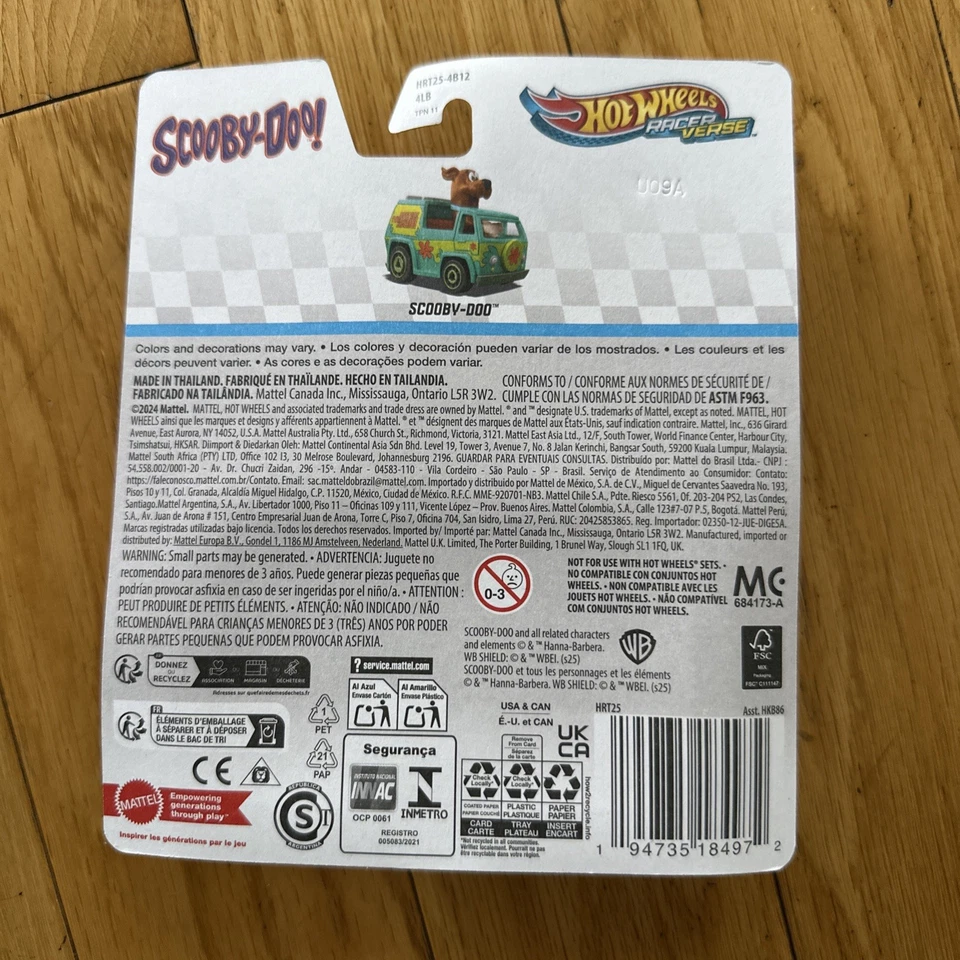 Hot Wheels Racer Verse Scooby-Doo Driving the Mystery Machine New in Pack - Image 2 of 2