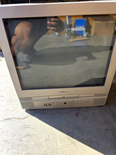 Sylvania WV20D5 20" CRT TV Built-In DVD, Silver, NTSC, Composite RCA