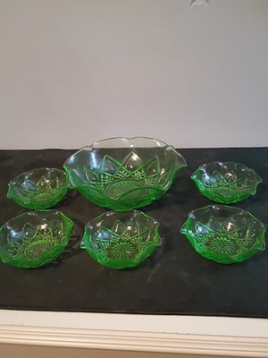 Vintage Hazel Atlas Green Glass Bowl Set 6 Pc Diamond Arches Fluted Edge
