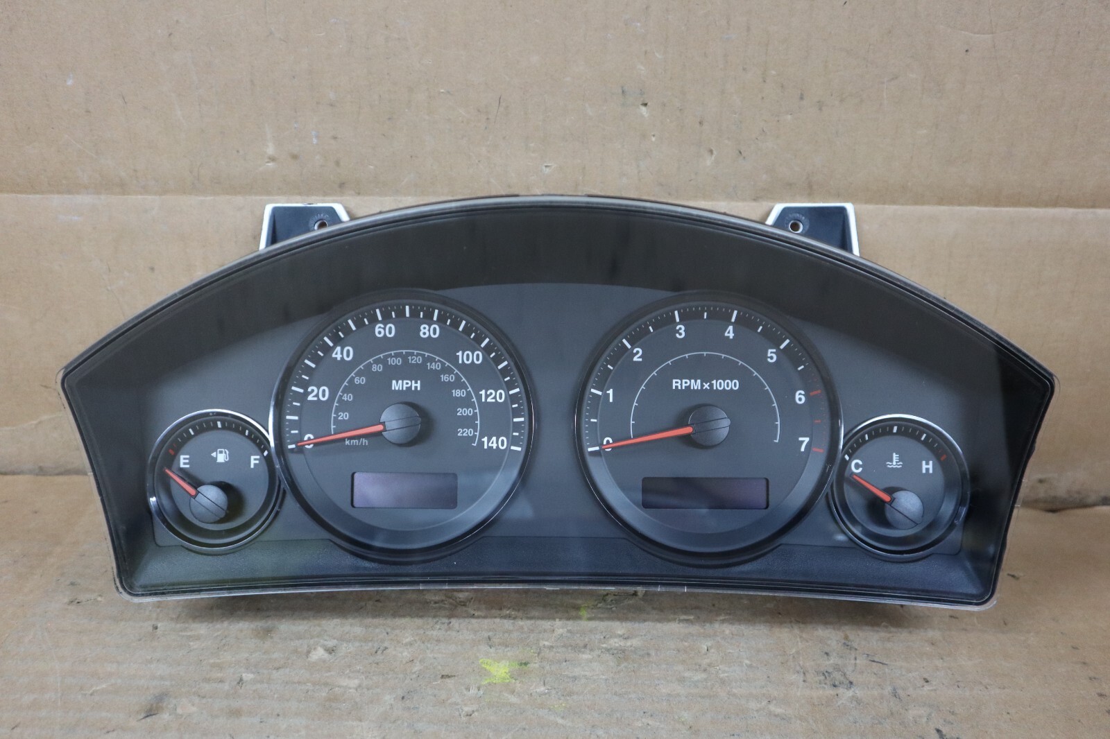 2006 Jeep Grand Cherokee 4.7l Speedometer Cluster 160k OEM for 