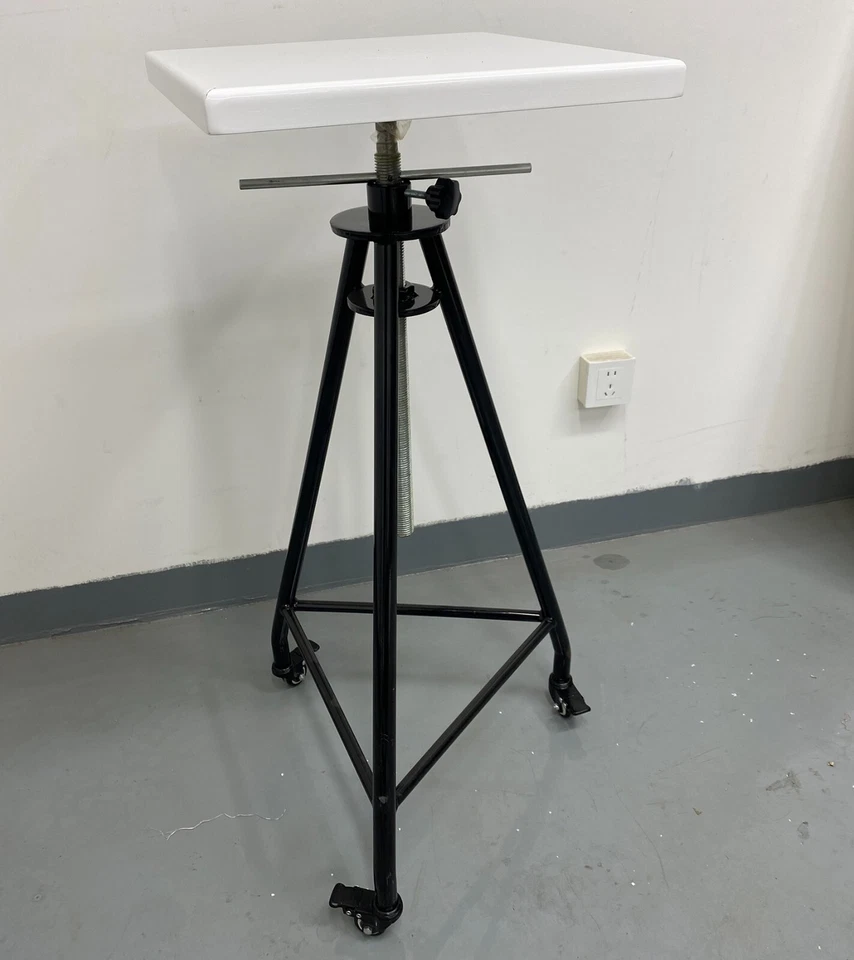 Soporte de exhibición giratorio caballete de escultura de piso de 15x15 pulgadas Foto 2 de 4