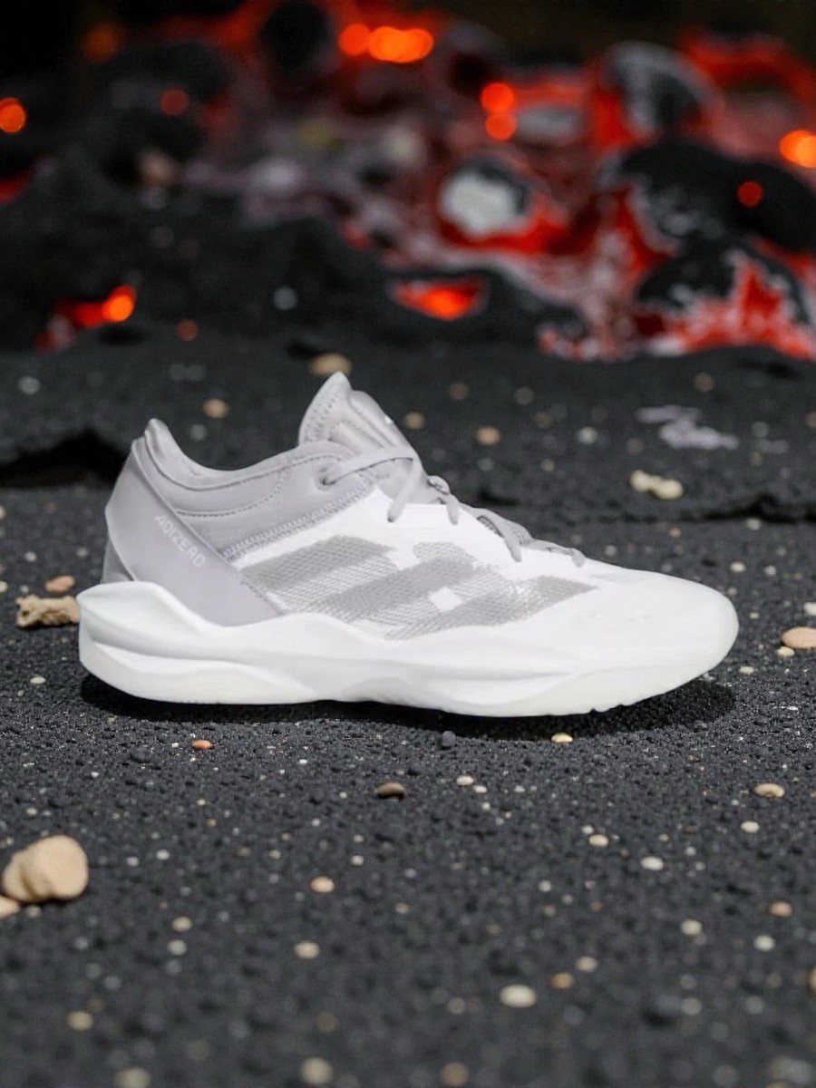 NEW) Adidas Adizero Select 2.0 Team Shoes - Cloud White  display picture 2