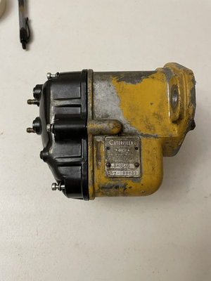 #ad Caterpillar WICO 8M9145 Magneto Pony Motor 2 Cyl Gas Start 7 089832 Made In USA $185.00
