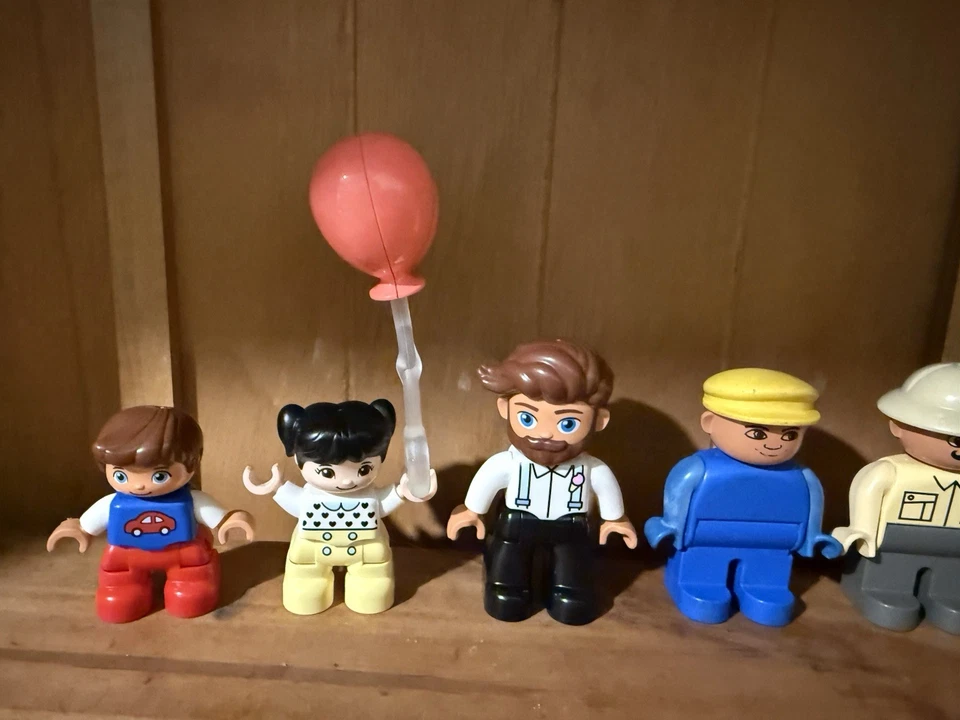 Vintage & Modern LEGO Duplo Figures Lot Disney Mickey Minnie Animals People - Image 2 of 4