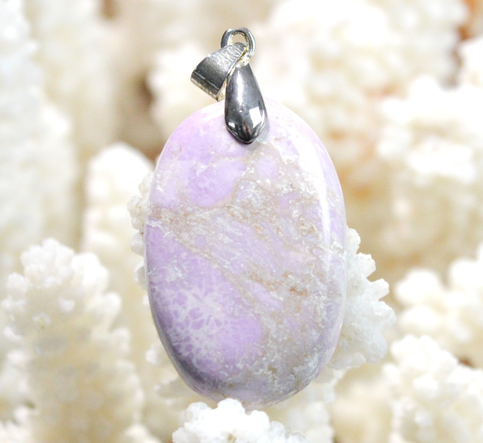 Phosphosidérite 37 carats d'exception, pendentif cabochon de collection en provenance du Chili