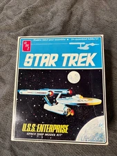 Star Trek U.S.S. Enterprise ERTL amt plastic model kit, 1983 open, unbuilt