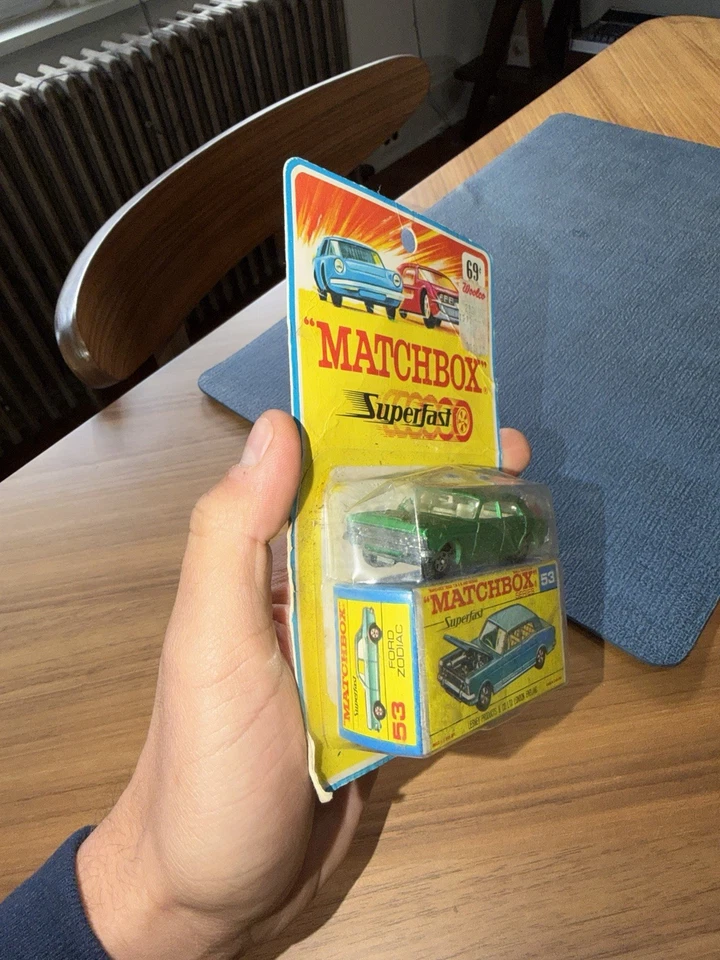 RARE Matchbox Lesney Superfast SF53 Ford Zodiac- Metallic Green Blister Carded - Image 2 of 4