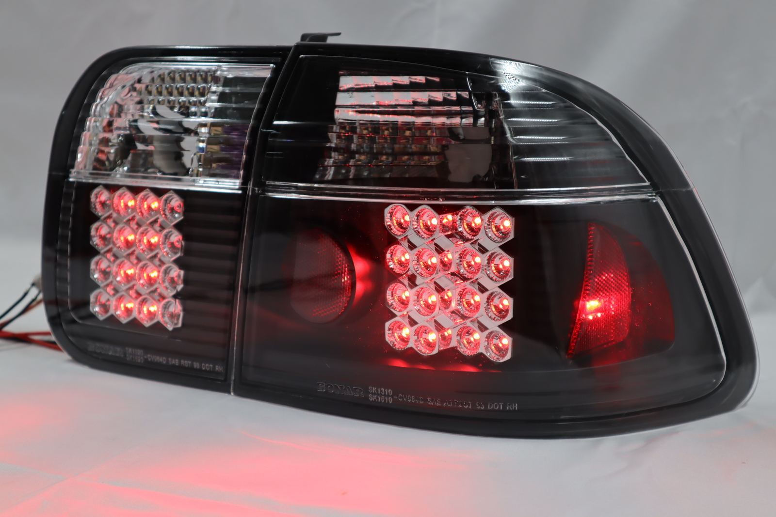 Fit199619971998 Honda Civic EK3 EK4 Sedan Black LED Rear Tail Lamp