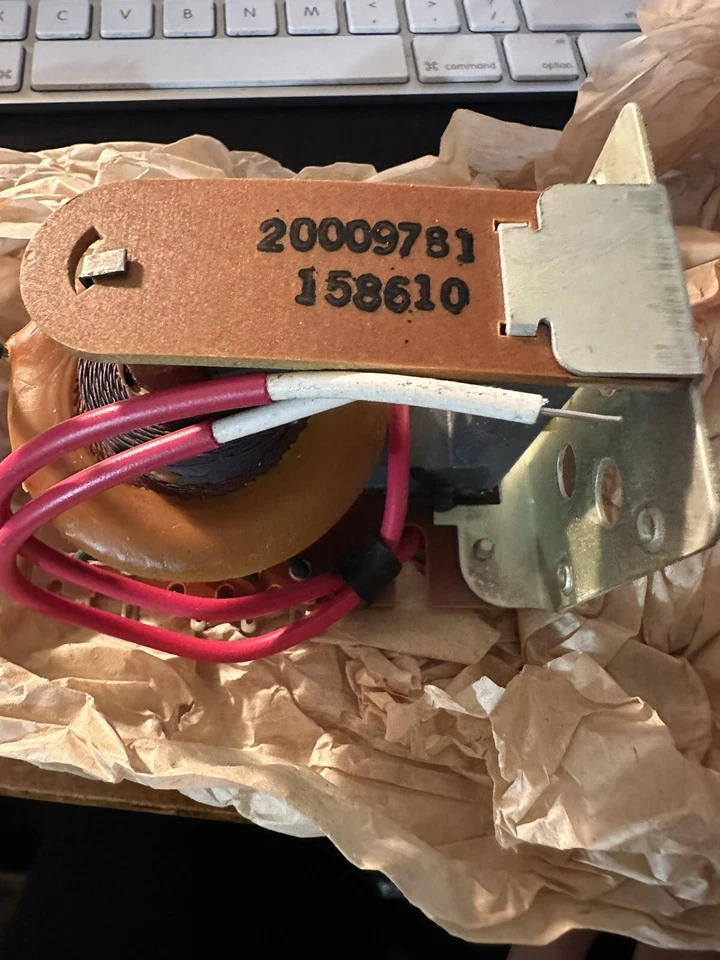 2 componentes de televisión RAM 20009781 90 grados Flyback transformador 158610 Univ Foto 4 de 4