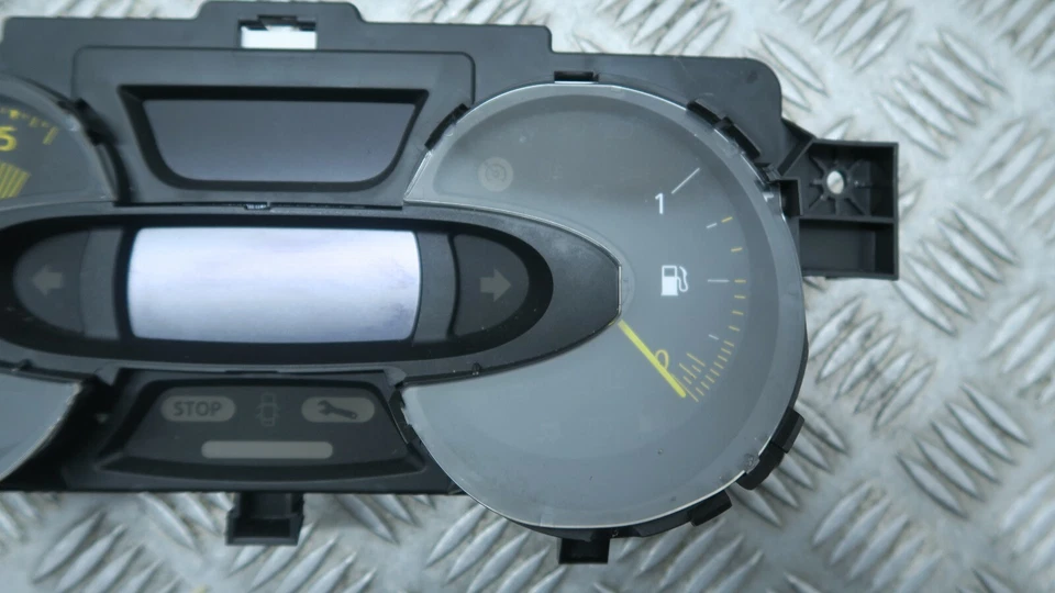 2014 RENAULT CAPTUR DCI 1.5 DIESEL MK1 SPEEDOMETER REF13315 - Image 4 of 4