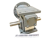 WINSMITH  15:1 Ratio  Speed Reducer  427 In Lbs  56C  917MWU Dual Output