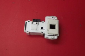 Waschmaschine HOOVER DXCC48W3/1-80 TÜRSCHLOSS