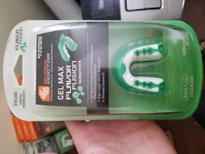 NEW Adult Shock Doctor Gel Mouth guard Age 11+ spearmint flavor !free shipping!