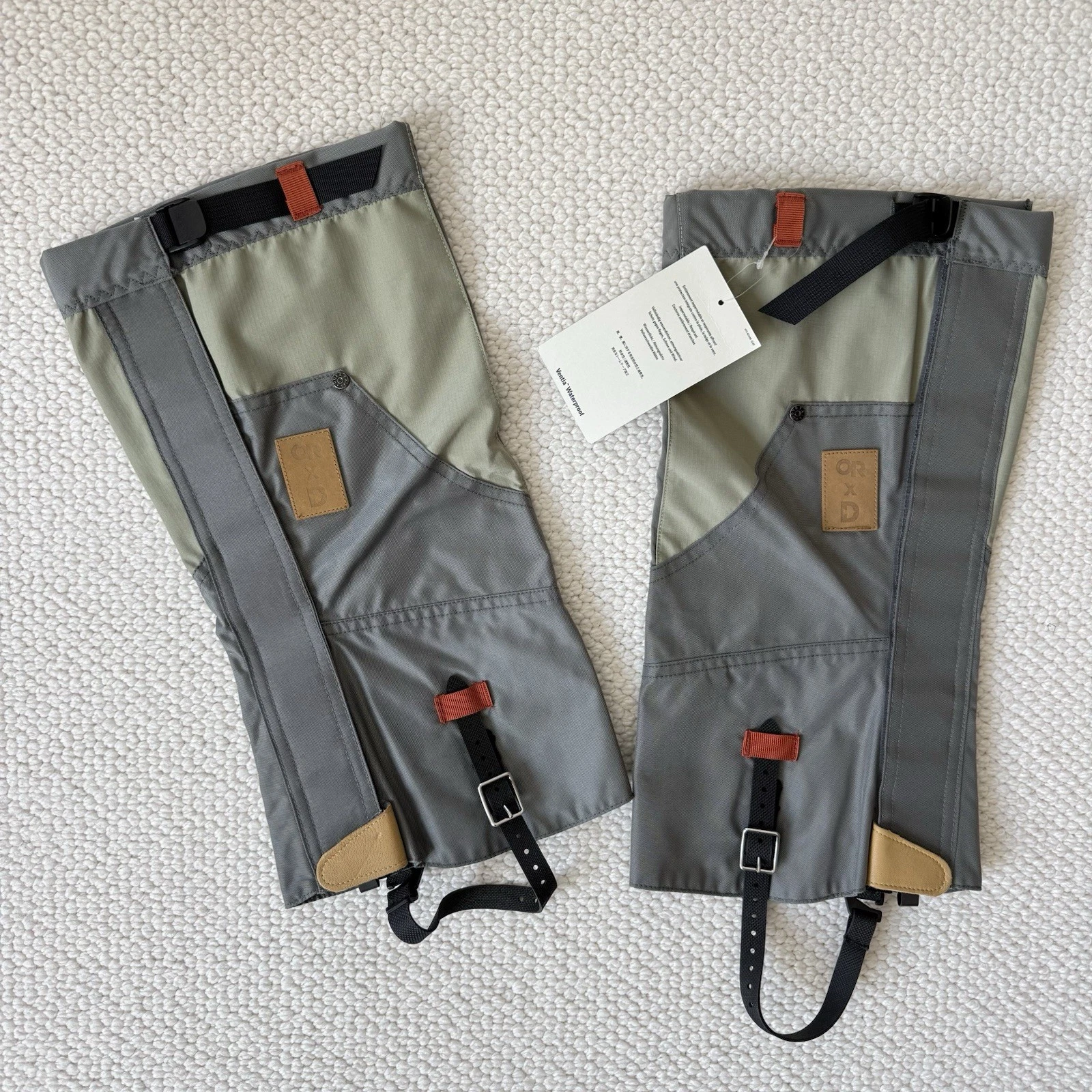 Outdoor Research x Dovetail Womens Waterproof Gaiters Large Grey NEW
Opens in a new window or tab