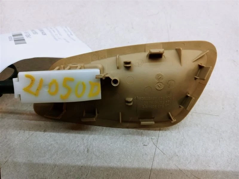 BMW 325xi 2006 conductor delantero izquierdo interior manija de puerta OEM usado Foto 3 de 4