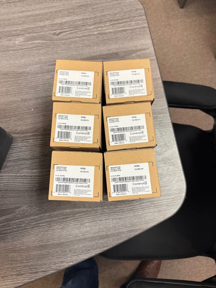 Control4 C4-KCB-WH Configurable Wireless Keypad Control 4 Brand New